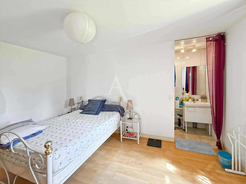 Maison - 194 m² - 7 pièces