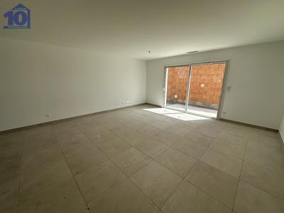 Maison - 97 m² - 4 pièces