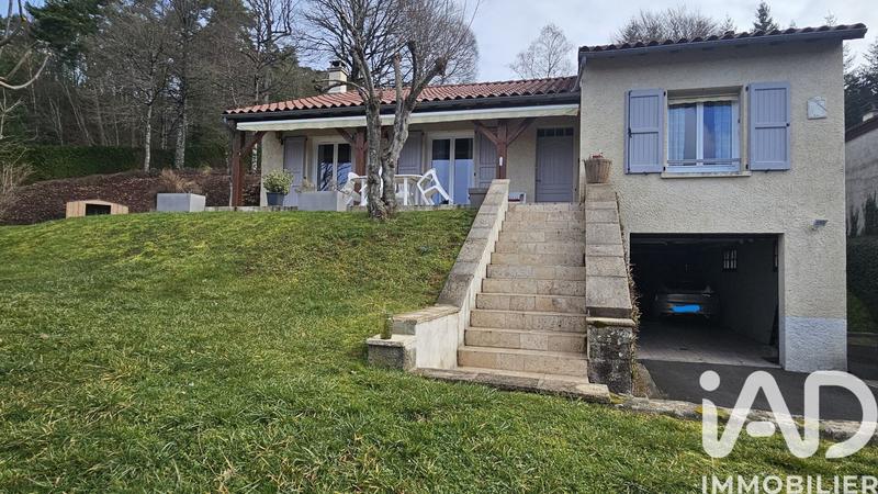 Maison - 96 m² - 4 pièces