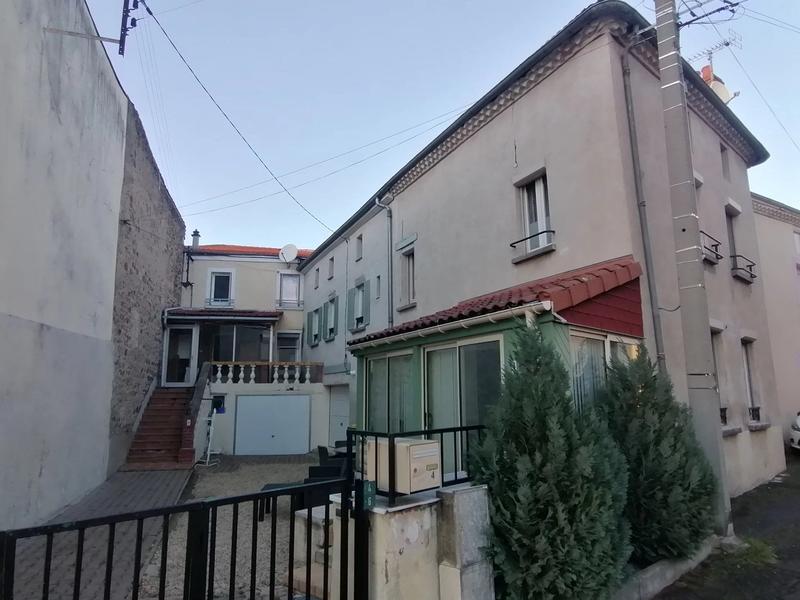 Maison - 102 m² - 5 pièces