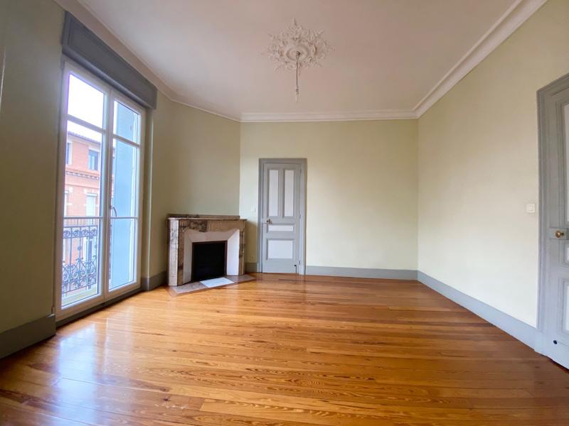 Appartement - 99 m² - 3 pièces