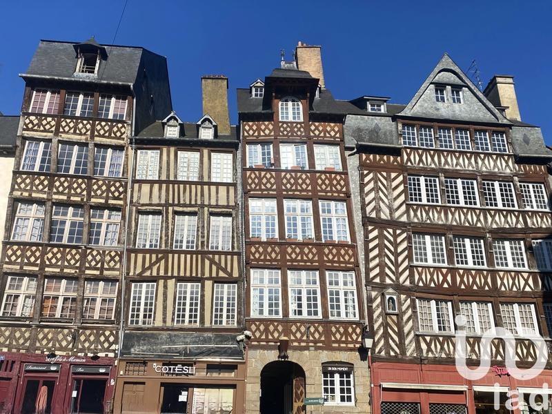 Studio - 10 m² - 1 pièce