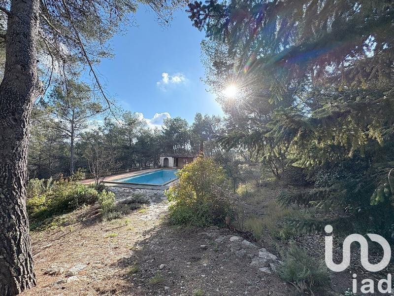 Maison - 182 m² - 6 pièces