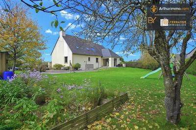 Maison - 137 m² - 7 pièces