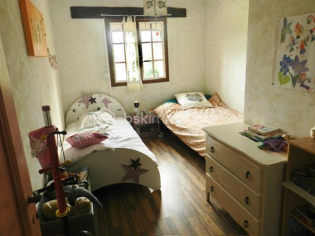 Maison en pierre - 194 m² - 8 pièces