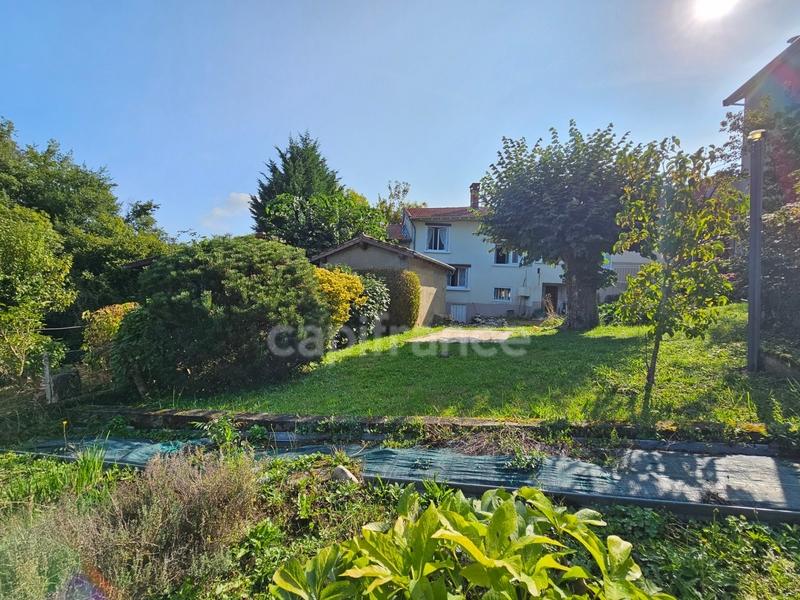 Maison - 66 m² - 3 pièces