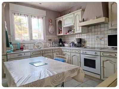 Pavillon - 150 m² - 6 pièces