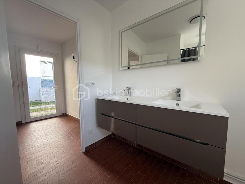 Maison - 100 m² - 4 pièces