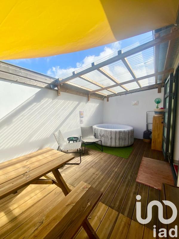 Maison - 195 m² - 6 pièces