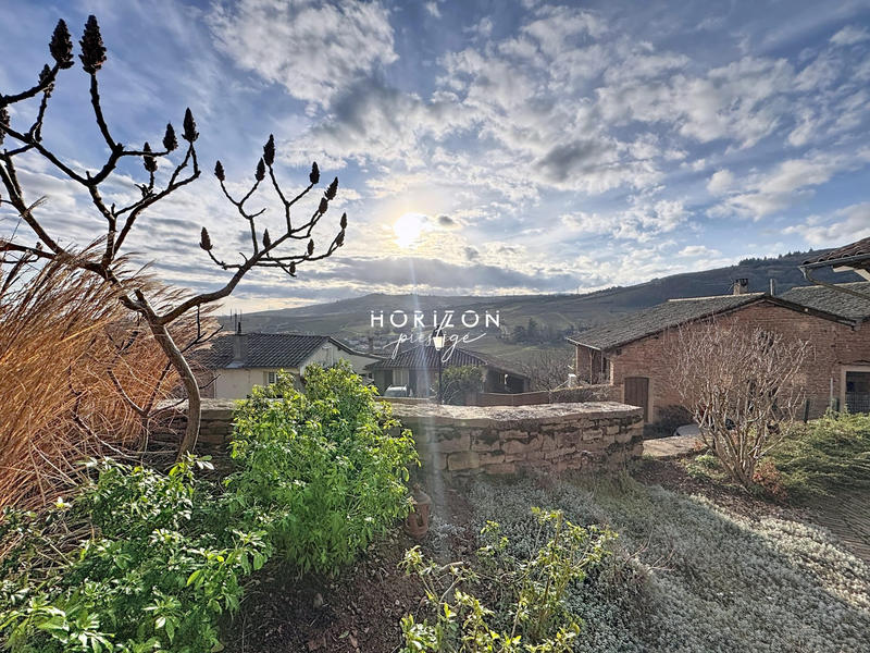 Maison ancienne - 205 m² - 8 pièces