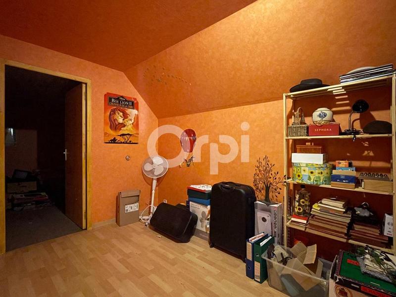 Maison - 181 m² - 6 pièces