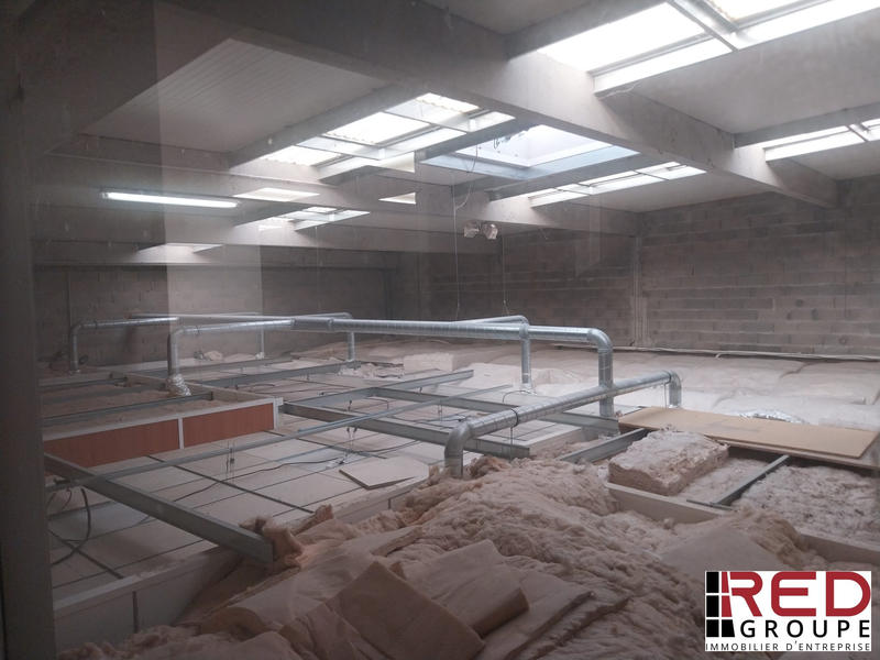 Entrepôt - 312 m²