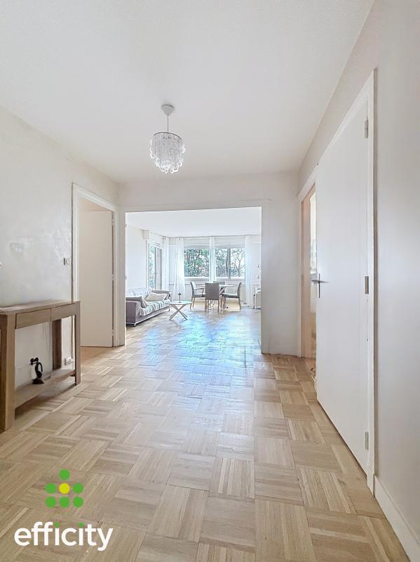 Appartement - 105 m² - 4 pièces