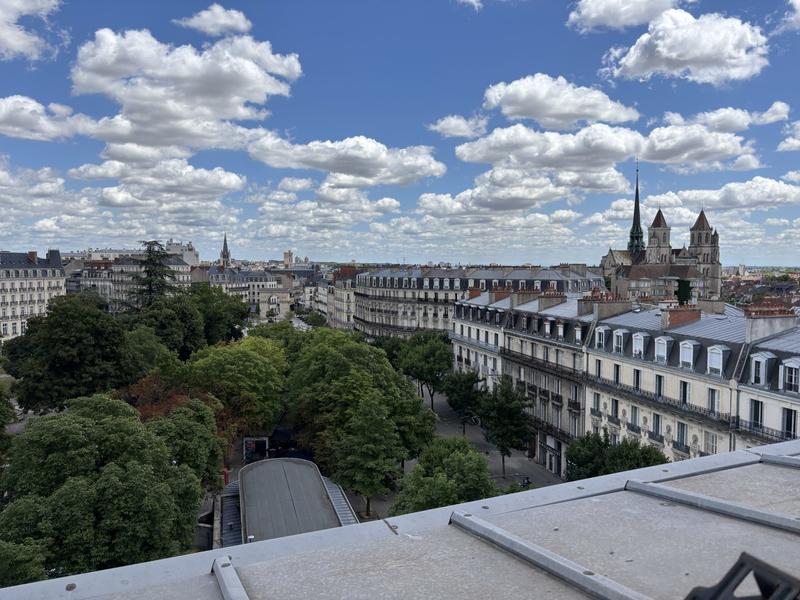 Appartement - 114 m² - 4 pièces