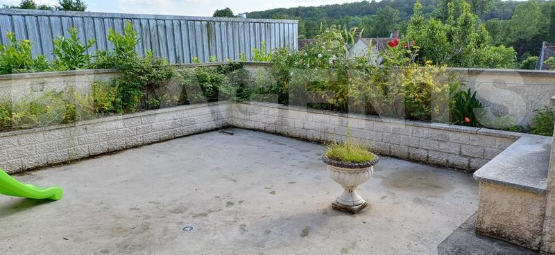 Maison traditionnelle - 249 m² - 11 pièces