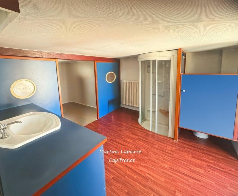 Maison de village - 220 m² - 6 pièces