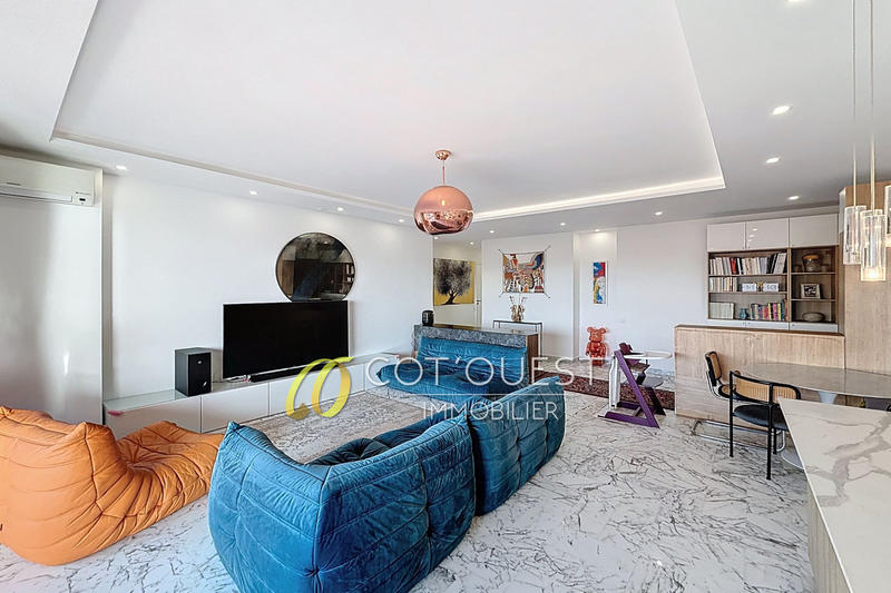 Appartement - 104 m² - 4 pièces