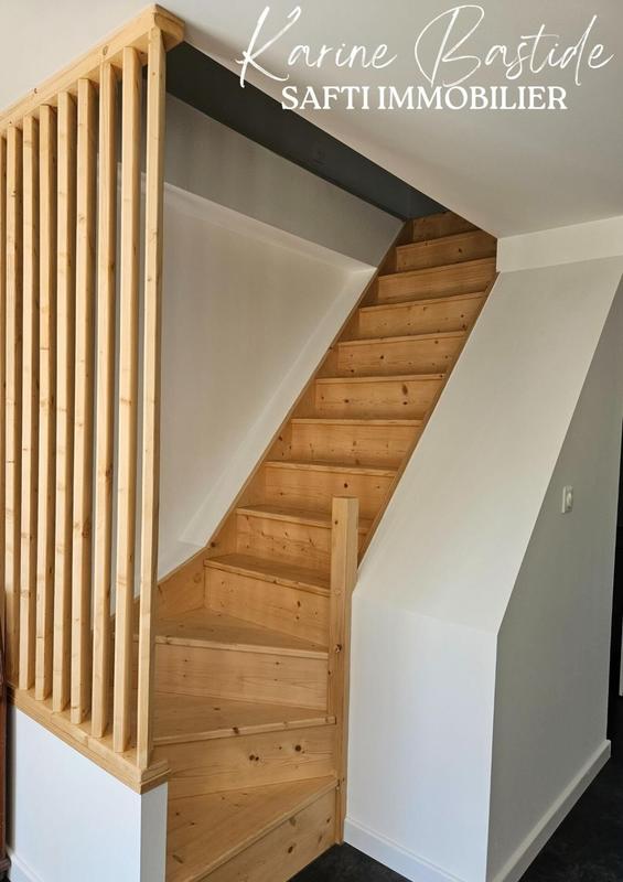 Maison - 100 m² - 6 pièces