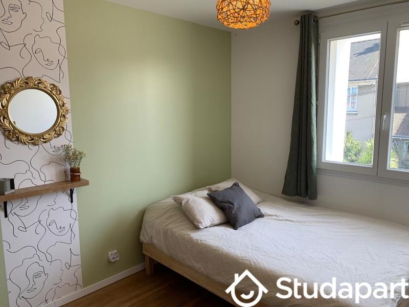 Chambre - 9 m² - 1 pièce