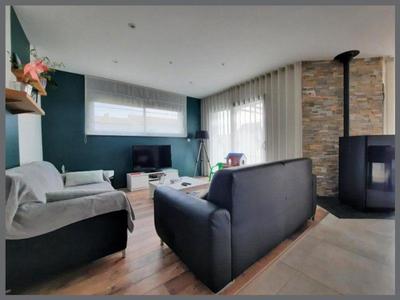 Pavillon - 111 m² - 5 pièces