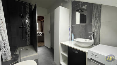 Appartement - 59 m² - 2 pièces