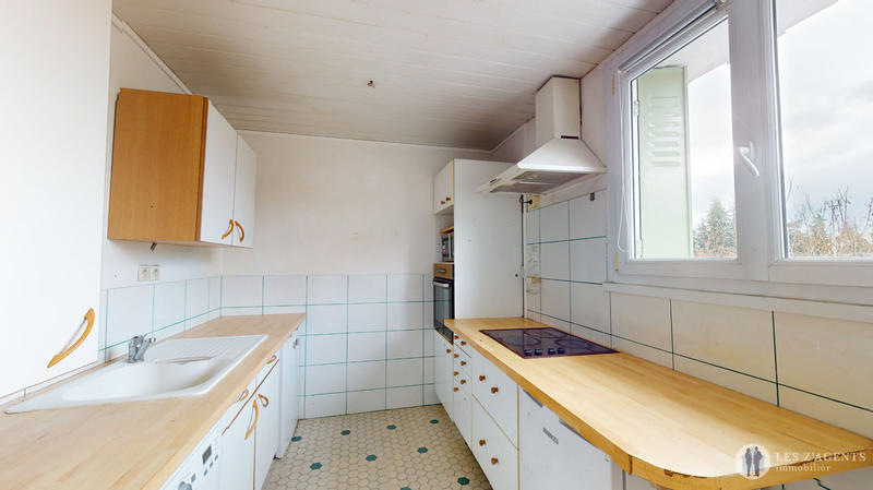 Appartement - 75 m² - 4 pièces