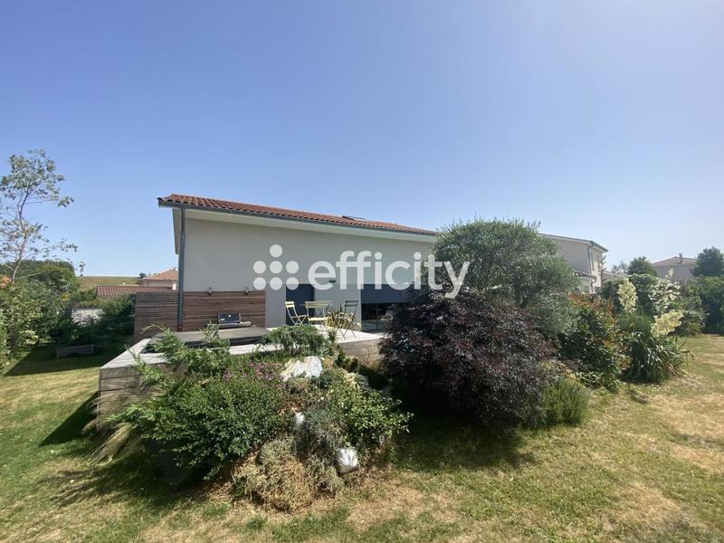 Villa - 153 m² - 5 pièces