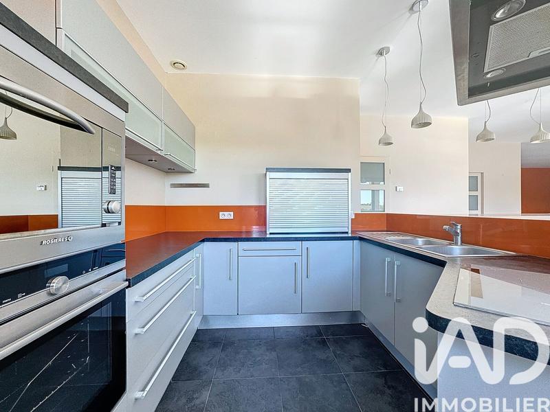 Maison - 166 m² - 6 pièces