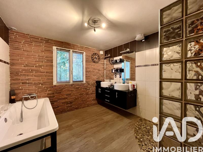 Maison de village - 170 m² - 7 pièces