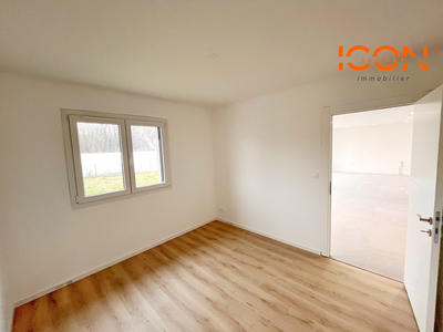 Maison - 103 m² - 5 pièces