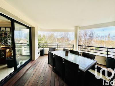 Appartement - 145 m² - 7 pièces