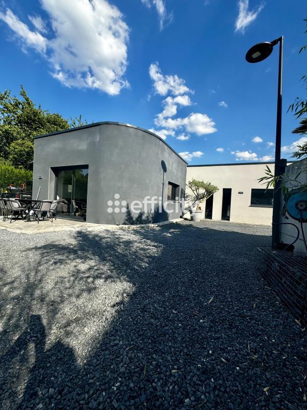 Maison - 90 m² - 3 pièces