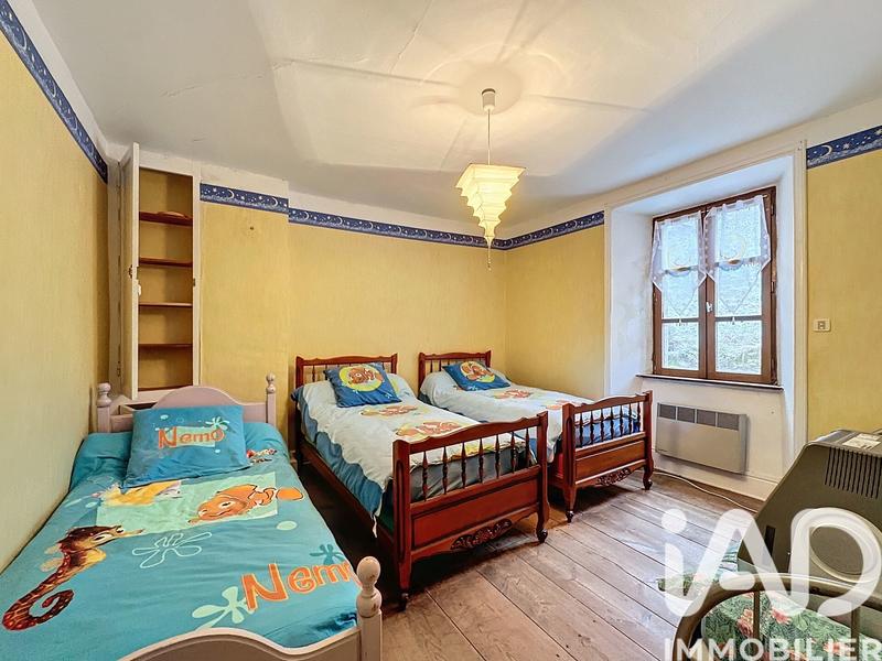 Maison - 142 m² - 7 pièces