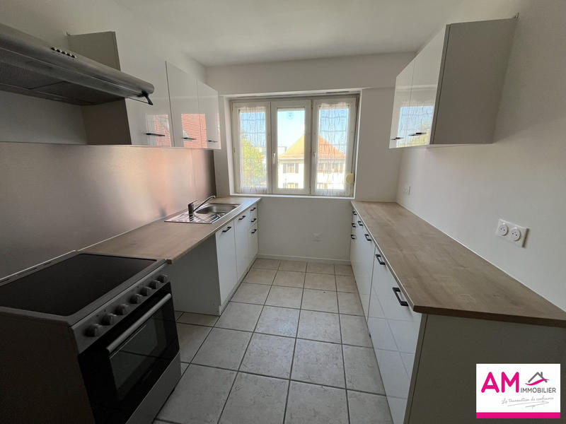 Appartement - 93 m² - 4 pièces