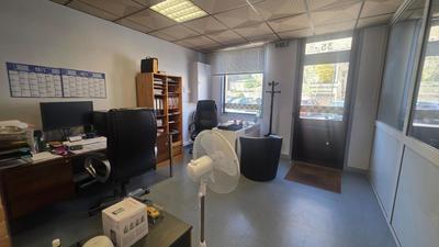Bureau - 48 m²