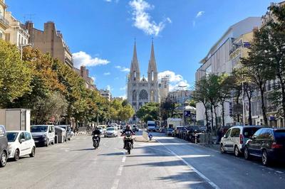 Appartement - 80 m² - 3 pièces