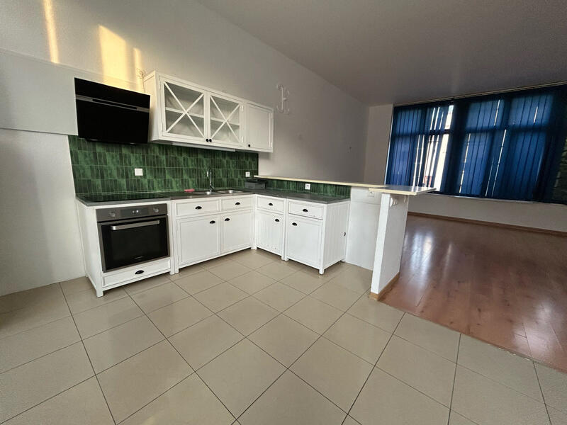 Appartement - 92 m² - 4 pièces