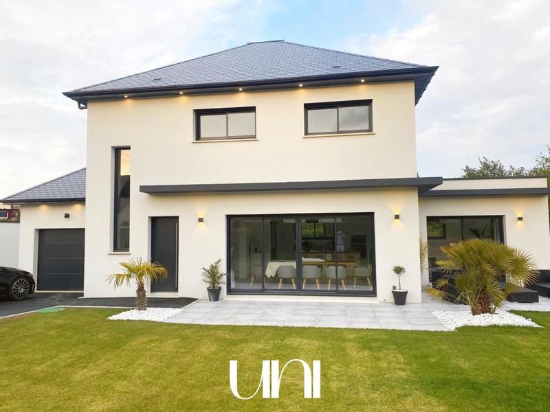 Maison - 141 m² - 5 pièces