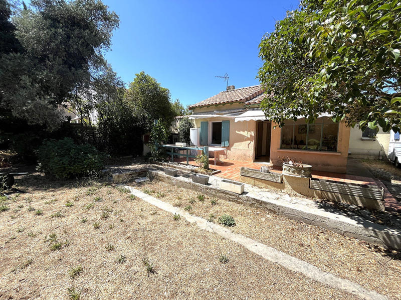 Maison - 123 m² - 8 pièces