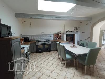 Ferme - 222 m² - 6 pièces