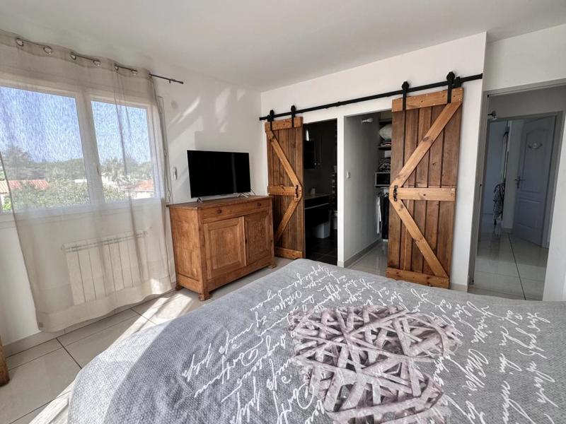 Maison - 180 m² - 8 pièces