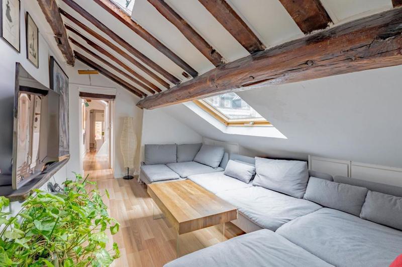 Appartement - 84 m² - 4 pièces