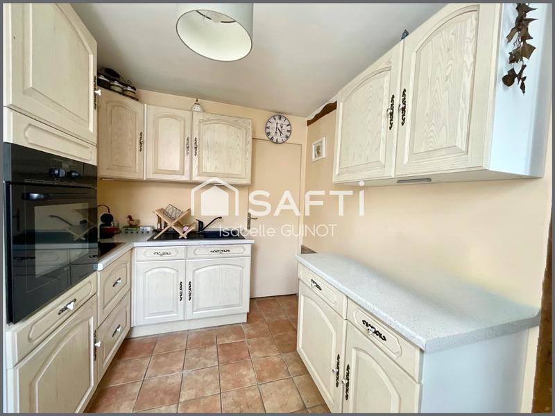 Maison - 97 m² - 5 pièces