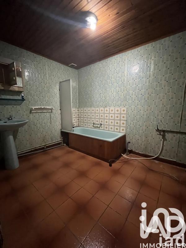 Appartement - 143 m² - 5 pièces