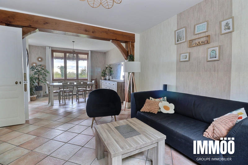 Maison - 132 m² - 7 pièces