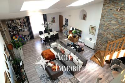 Appartement - 138 m² - 4 pièces