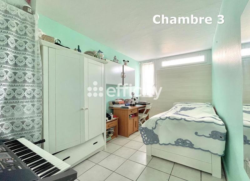 Appartement - 70 m² - 4 pièces