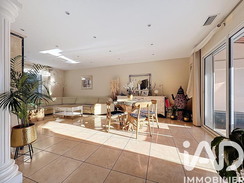 Maison - 114 m² - 4 pièces