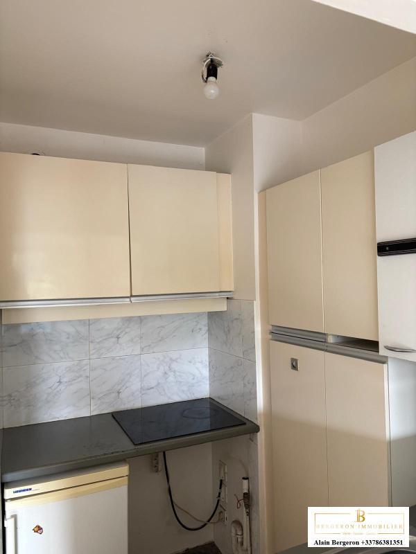 Studio - 37 m² - 1 pièce