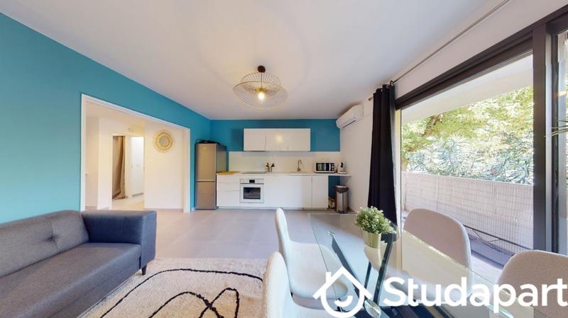 Chambre - 10 m² - 1 pièce